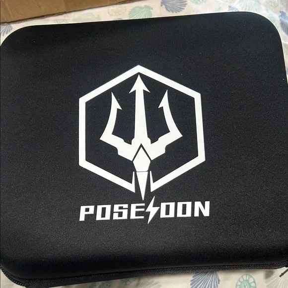 Poseidon Tattoo Kit with Black Machine - Picture 4 of 6